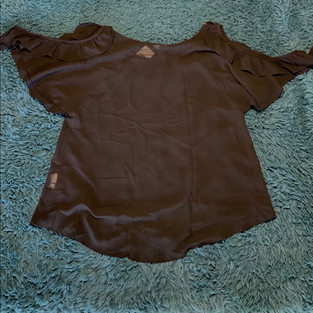 Beaded Ruffle Split Sleeve Top - Picture 5 of 5